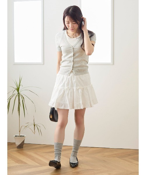tutuanna(チュチュアンナ)の「綿混バックリボン付きスパイラルリブくしゅソックス35cm丈(ソックス/靴下・レディース・チャコール/モカ/ブラック/ライトグレー/キナリ・M)」の7枚目の写真