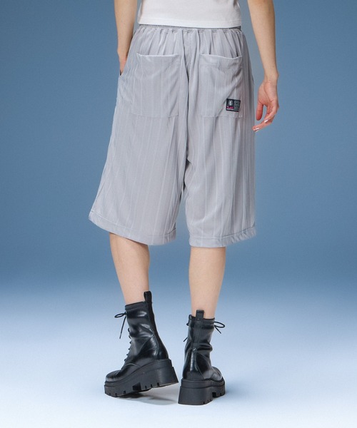 X-girl(エックスガール)の「SCRIPT LOGO SHORTS(その他パンツ・レディース・ブラック/グレー・S/M)」の4枚目の写真