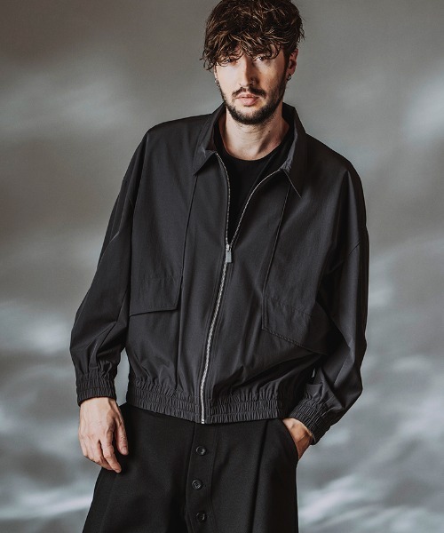 NO ID.(ノーアイディ)の「mj11426-テックイージーボンバーJKT ジャケット(858006-444B)(ミリタリージャケット・メンズ・グレー/ブラック・ONE SIZE)」の17枚目の写真