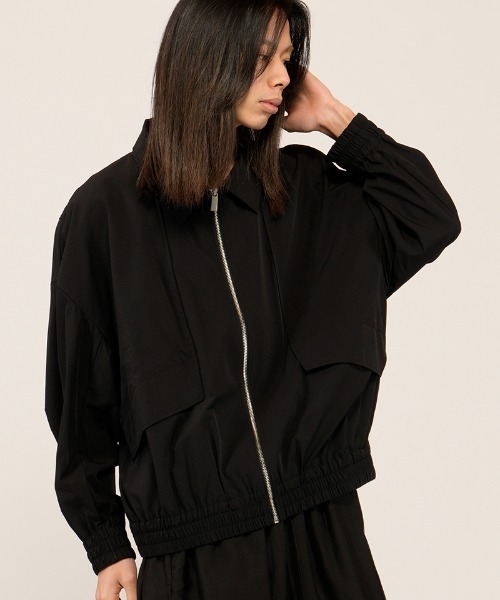 NO ID.(ノーアイディ)の「mj11426-テックイージーボンバーJKT ジャケット(858006-444B)(ミリタリージャケット・メンズ・グレー/ブラック・ONE SIZE)」の4枚目の写真