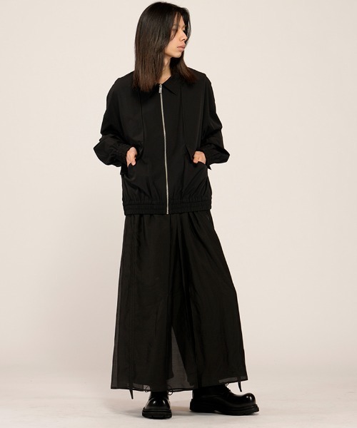 NO ID.(ノーアイディ)の「mj11426-テックイージーボンバーJKT ジャケット(858006-444B)(ミリタリージャケット・メンズ・グレー/ブラック・ONE SIZE)」の5枚目の写真