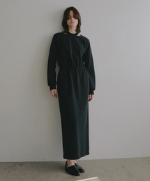 BACK CUT SWEAT DRESS