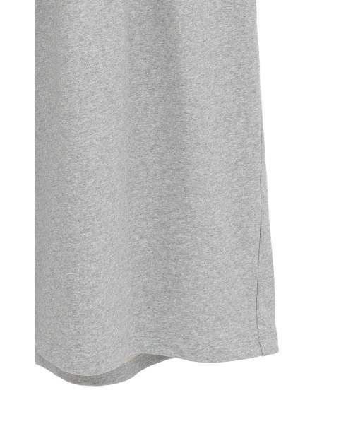 MANOF(マノフ)の「BACK CUT SWEAT DRESS(ワンピース・レディース・ブラック/グレー・F)」の14枚目の写真