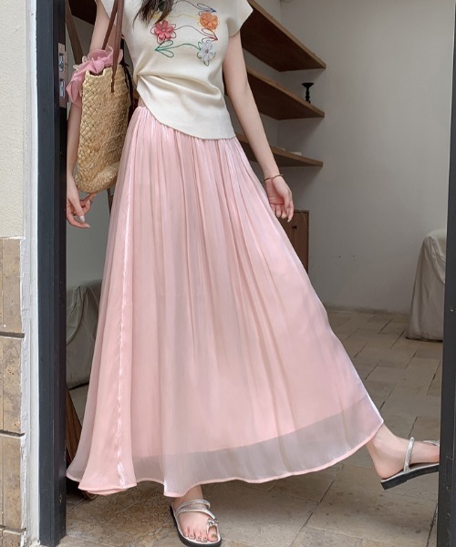 サテンフレアロングスカート（スカート）｜emi+（エミプラス）の