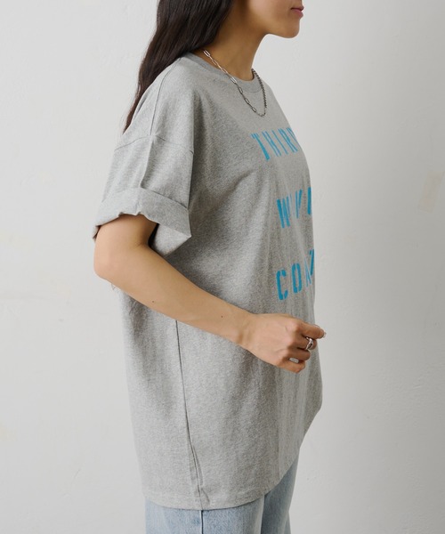 COLONY 2139(コロニートゥーワンスリーナイン)の「ConVenir / THIRD WAVE プリントTEE(Tシャツ/カットソー・メンズ・グレー/ホワイト/ブラック・LARGE/MEDIUM)」の20枚目の写真
