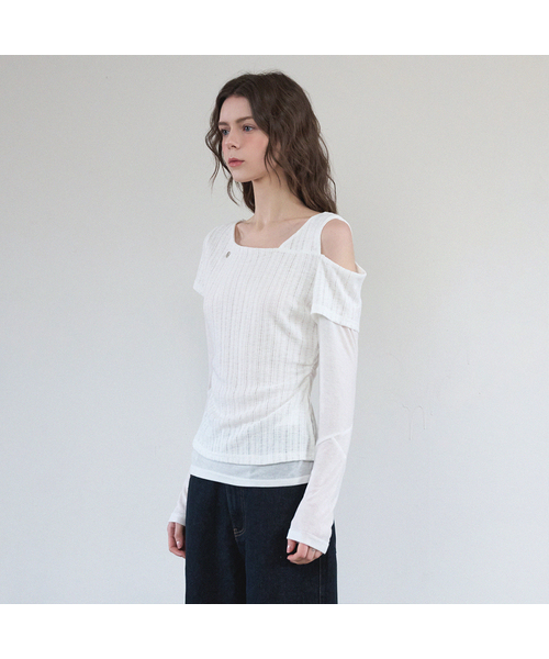 MICANE(ミケーネ)の「エリーワンショルダーティー(Tシャツ/カットソー・レディース・アイボリー/ブラック・MEDIUM/LARGE/SMALL/X-LARGE)」の2枚目の写真