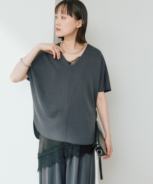 RIVE DROITE（リヴドロワ）の「【セットアップ着用可能/接触冷感】ドレーピーカットソー（Tシャツ/カットソー・レディース・オフホワイト/ブラウン/チャコールグレー・FREE）」の14枚目の写真