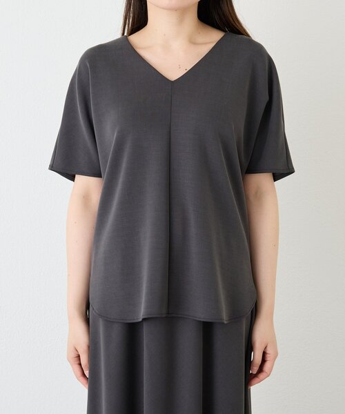 RIVE DROITE(リヴドロワ)の「【セットアップ対応可能/接触冷感】ドレーピーカットソー(Tシャツ/カットソー・レディース・オフホワイト/ブラウン/チャコールグレー・FREE)」の22枚目の写真