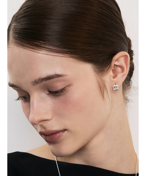 HEI（ヘイ）の「venus volume metal one-touch earring（ピアス（両耳用）・レディース・ホワイト・FREE）」の2枚目の写真