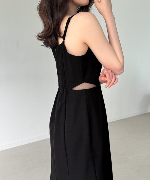 junoah(ジュノア)の「サイドシアーファスナースリットマーメイドキャミワンピース(ワンピース・レディース・チャコール/アイボリー/ブラック・SMALL/LARGE/MEDIUM)」の17枚目の写真