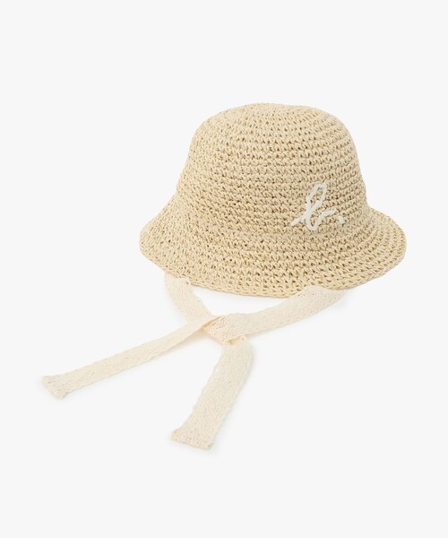 agnes b.(アニエスベー)の「キッズ "b." ロゴ 刺繍 あご紐レース付き ハット(ハット・キッズ・オフホワイト・FREE)」の1枚目の写真