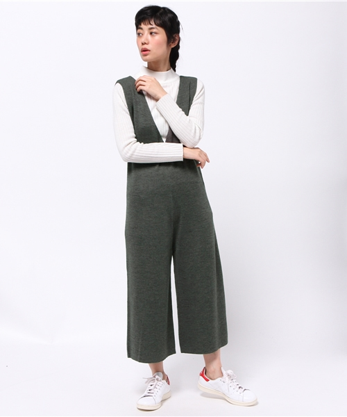 OUTLET(アウトレット)の「【WHO'S WHO gallery】SVニットオールインワン(つなぎ/オールインワン・レディース・チャコールグレー/ブラウン・FREE)」の2枚目の写真