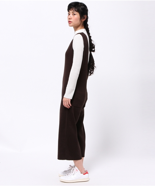 OUTLET(アウトレット)の「【WHO'S WHO gallery】SVニットオールインワン(つなぎ/オールインワン・レディース・チャコールグレー/ブラウン・FREE)」の4枚目の写真