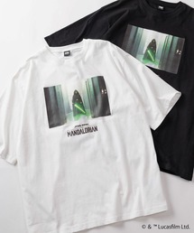 STAR WARS（スターウォーズ）の「【98】【STAR WARS/スターウォーズ】THE MANDALOIAN グラフィックプリント クルーネックTシャツ/バックプリント/ユニセックス/レディース/メンズ（Tシャツ/カットソー）」