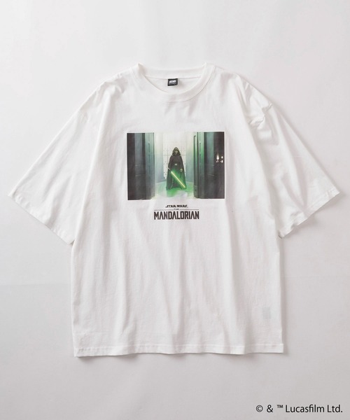 STAR WARS(スターウォーズ)の「【98】【STAR WARS/スターウォーズ】THE MANDALOIAN グラフィックプリント クルーネックTシャツ/バックプリント/ユニセックス/レディース/メンズ(Tシャツ/カットソー・メンズ・ブラック系/ブラック系1/ブラック系3/ホワイト系3/ブラック系2/ホワイト系/ホワイト系1/ホワイト系2・M/L)」の12枚目の写真