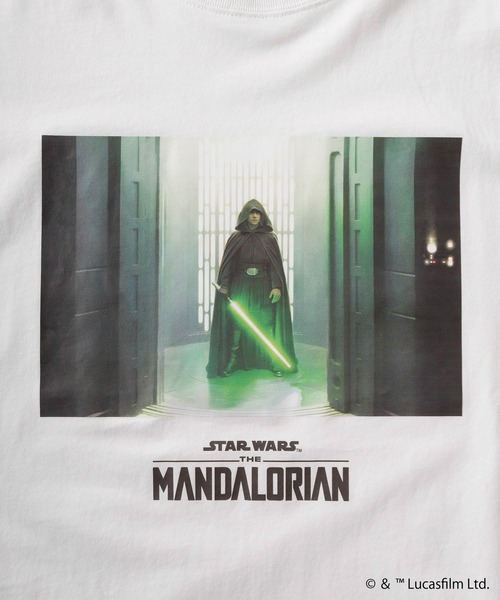 STAR WARS(スターウォーズ)の「【98】【STAR WARS/スターウォーズ】THE MANDALOIAN グラフィックプリント クルーネックTシャツ/バックプリント/ユニセックス/レディース/メンズ(Tシャツ/カットソー・メンズ・ブラック系/ブラック系1/ブラック系3/ホワイト系3/ブラック系2/ホワイト系/ホワイト系1/ホワイト系2・M/L)」の13枚目の写真
