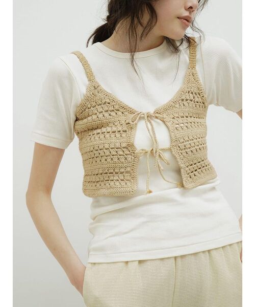 FIKA.(フィーカ)の「Crochet knit bustier(その他トップス・レディース・ベージュ/チャコール・MEDIUM)」の7枚目の写真