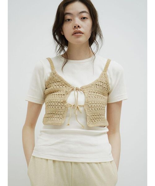 FIKA.(フィーカ)の「Crochet knit bustier(その他トップス・レディース・ベージュ/チャコール・MEDIUM)」の8枚目の写真