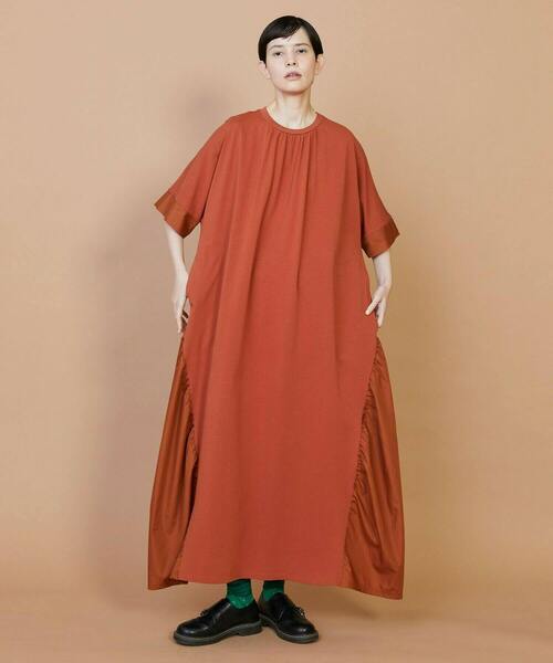 FRAPBOIS（フラボア）の「トリムワンピ（ワンピース・レディース・ブラック/レンガ・1）」の8枚目の写真