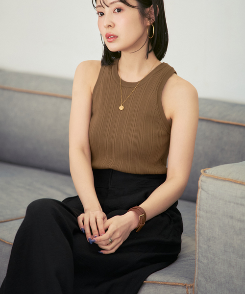 ADAWAS(アダワズ)の「《NOBLE別注》【洗える】ADAWAS/アダワズ RANDOM RIB TANK TOP(タンクトップ・レディース・ブラック/モカ・FREE)」の4枚目の写真