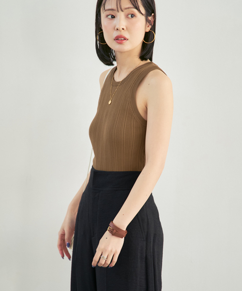 ADAWAS(アダワズ)の「《NOBLE別注》【洗える】ADAWAS/アダワズ RANDOM RIB TANK TOP(タンクトップ・レディース・ブラック/モカ・FREE)」の10枚目の写真