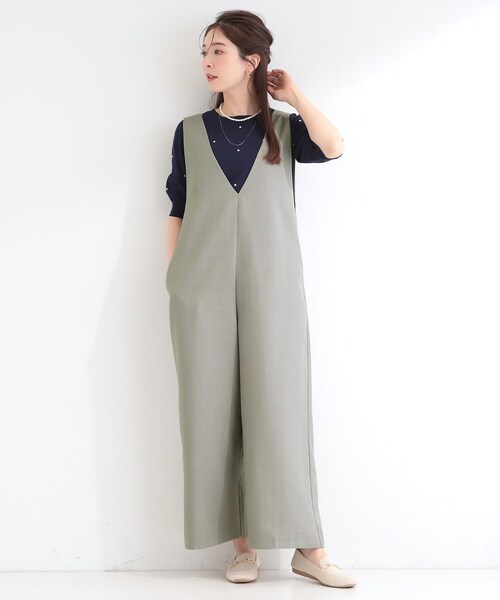 SHOO・LA・RUE(シューラルー)の「【洗濯後しわになりにくい/S-LL】ゆったりらくちんきれい見え シンプルだから使いやすい 大人のオールインワン(サロペット/オーバーオール・レディース・ベージュ/ブラック/グレー・01/02/03/04)」の5枚目の写真