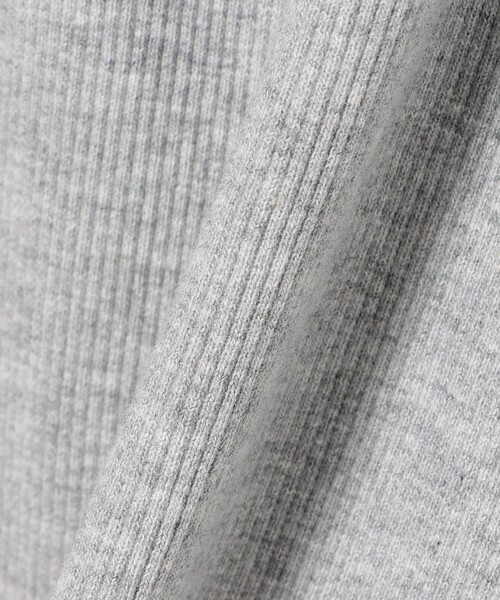 BEAMS HEART(ビームスハート)の「レイヤード風 ヘンリーネック タンクトップ(Tシャツ/カットソー・レディース・ダークブラウン/ライトグレー/ブラック・FREE)」の13枚目の写真