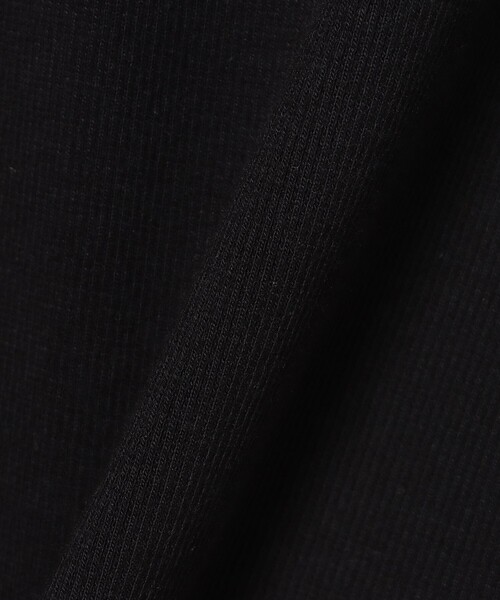 BEAMS HEART(ビームスハート)の「レイヤード風 ヘンリーネック タンクトップ(Tシャツ/カットソー・レディース・ダークブラウン/ライトグレー/ブラック・FREE)」の16枚目の写真