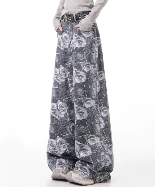 FUNdaysion(ファンデイション)の「プリント ヴィンテージライク ワイドパンツ(その他パンツ・レディース・ブラック・S/L/M)」の12枚目の写真