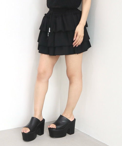 CECIL McBEE（セシルマクビー）の「プリーツ風フリルスカパン（スカート・レディース・アイボリー/ブラック/オフホワイト・MEDIUM）」の10枚目の写真
