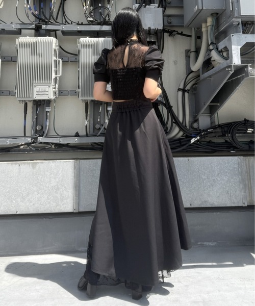 LVEU.(ラブユ.)の「【LVEU.】レース切替パフスリーブブラウス / トップス ブラウス 半袖 レース クロップド パフスリーブ シャーリング ブラック(シャツ/ブラウス・レディース・ブラック・FREE)」の9枚目の写真