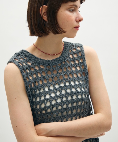 full/fill.(フルフィル)の「mesh slab knit vest / メッシュスラブニットベスト(ベスト・レディース・グレー/アイボリー・FREE)」の7枚目の写真