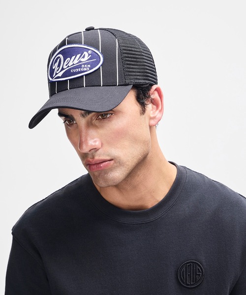 DEUS EX MACHINA(デウスエクスマキナ)の「FORECOURT TRUCKER コットン素材 ナイロンキャップ(キャップ・メンズ・スカイブルー系/ベージュ/ブラック・OS)」の7枚目の写真