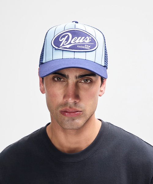 DEUS EX MACHINA(デウスエクスマキナ)の「FORECOURT TRUCKER コットン素材 ナイロンキャップ(キャップ・メンズ・スカイブルー系/ベージュ/ブラック・OS)」の17枚目の写真