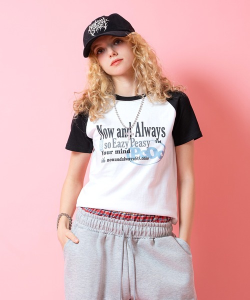 a.p.o.v.(エーピーオービー)の「a.p.o.v. クロップド丈ラグランY2KプリントTシャツ(レディース)(Tシャツ/カットソー・レディース・ブラック/ワイン/ネイビー・ONESIZE)」の1枚目の写真