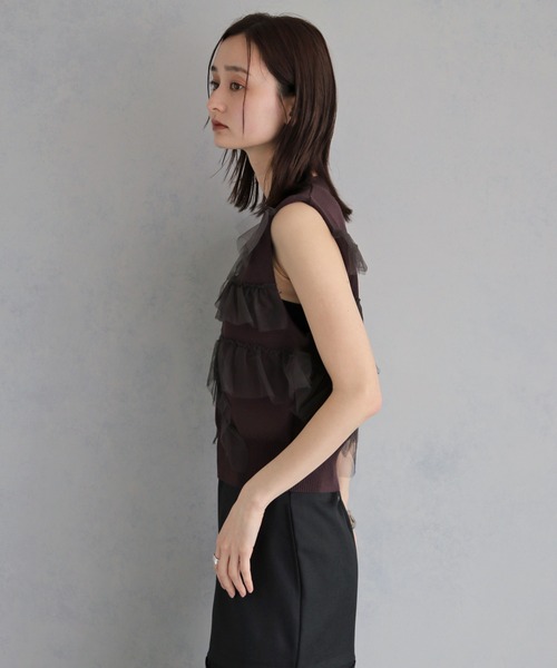 &g'aime（アンジェム）の「【&ｇ'aime 】チュールラッフルニットベスト　Tulle Ruffle Knit Vest（ベスト・レディース・アイボリー/ブラック/ブラウン・FREE）」の15枚目の写真