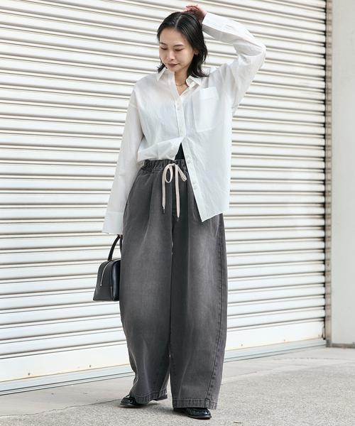 JOURNAL STANDARD(ジャーナルスタンダード)の「《追加2》イージーデニムワイドパンツ(デニムパンツ・レディース・ブラック系その他・36)」の2枚目の写真