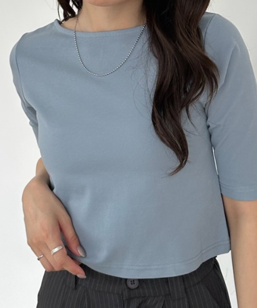 umune（ウムネ）の「Tシャツ 半袖 クロップド丈 ショート丈 2WAY ショートスリーブ カットソー 丸首 クルーネック 無地 コンパクト 夏（Tシャツ/カットソー・レディース・ブラック/オフホワイト/グレイッシュブルー・FREE）」の3枚目の写真