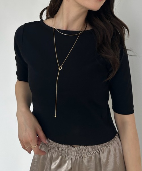 umune（ウムネ）の「Tシャツ 半袖 クロップド丈 ショート丈 2WAY ショートスリーブ カットソー 丸首 クルーネック 無地 コンパクト 夏（Tシャツ/カットソー・レディース・ブラック/オフホワイト/グレイッシュブルー・FREE）」の2枚目の写真