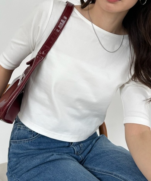 umune（ウムネ）の「Tシャツ 半袖 クロップド丈 ショート丈 2WAY ショートスリーブ カットソー 丸首 クルーネック 無地 コンパクト 夏（Tシャツ/カットソー・レディース・ブラック/オフホワイト/グレイッシュブルー・FREE）」の5枚目の写真