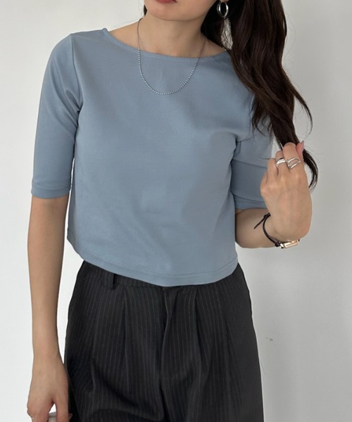 umune（ウムネ）の「Tシャツ 半袖 クロップド丈 ショート丈 2WAY ショートスリーブ カットソー 丸首 クルーネック 無地 コンパクト 夏（Tシャツ/カットソー・レディース・ブラック/オフホワイト/グレイッシュブルー・FREE）」の21枚目の写真