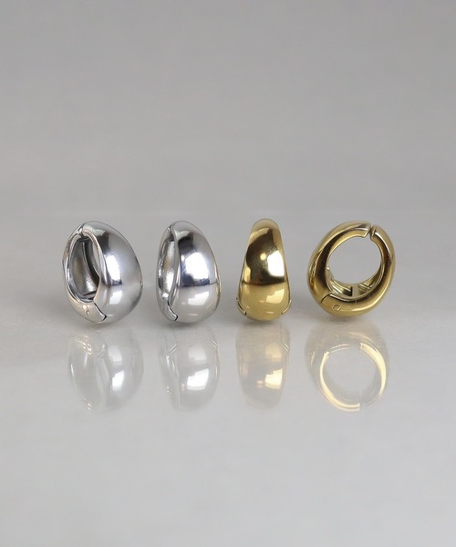 ieLS（イエルズ）の「金属アレルギー対応「ieLS」ステンレス　ミニマル カフイヤリング（イヤリング・レディース・ゴールド/シルバー・ONE SIZE）」の2枚目の写真