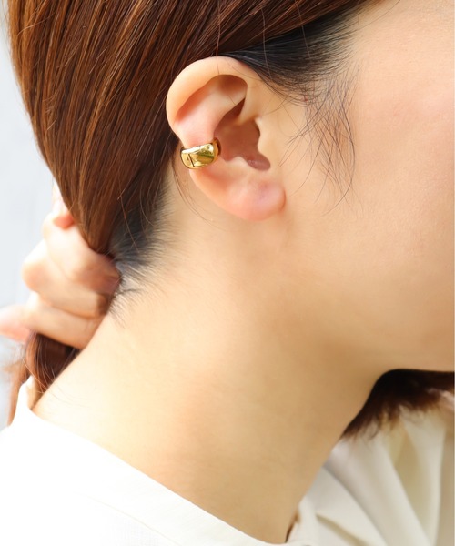 ieLS（イエルズ）の「金属アレルギー対応「ieLS」ステンレス　ミニマル カフイヤリング（イヤリング・レディース・ゴールド/シルバー・ONE SIZE）」の7枚目の写真