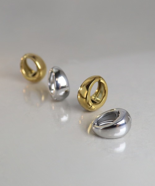 ieLS（イエルズ）の「金属アレルギー対応「ieLS」ステンレス　ミニマル カフイヤリング（イヤリング・レディース・ゴールド/シルバー・ONE SIZE）」の9枚目の写真