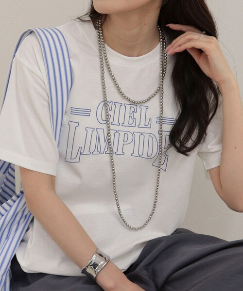 fredy emue(フレディエミュ)の「アウトラインロゴTシャツ(Tシャツ/カットソー・レディース・チャコールグレー/ネイビー/オフホワイト・38)」の9枚目の写真