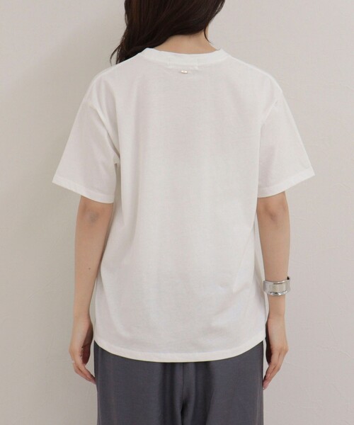 fredy emue(フレディエミュ)の「アウトラインロゴTシャツ(Tシャツ/カットソー・レディース・チャコールグレー/ネイビー/オフホワイト・38)」の5枚目の写真