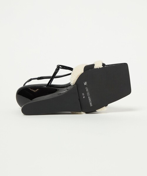 SY UNITED ARROWS(シーユナイテッドアローズ)の「<SY>ボア ウェッジバックベルト サンダル60↑(サンダル・レディース・ブラック/オフホワイト・22cm/22.5cm/23cm/23.5cm/24cm/24.5cm/25cm)」の4枚目の写真