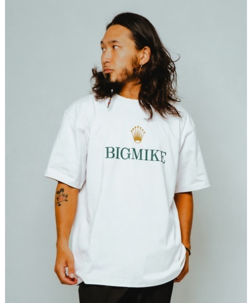 BIG MIKE(ビッグマイク)の「BIG MIKE ビッグマイク / スイス ロゴ 半袖プリント Tシャツ // 102628402(Tシャツ/カットソー・メンズ・スミクロ/ホワイト・MEDIUM/LARGE/X-LARGE)」の1枚目の写真
