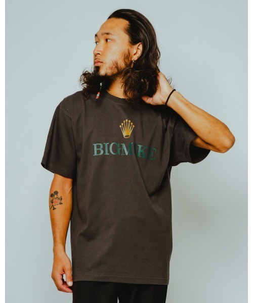 BIG MIKE(ビッグマイク)の「BIG MIKE ビッグマイク / スイス ロゴ 半袖プリント Tシャツ // 102628402(Tシャツ/カットソー・メンズ・スミクロ/ホワイト・MEDIUM/LARGE/X-LARGE)」の2枚目の写真