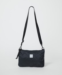 MIS（エムアイエス）の「MILITARY QUILTED SACOSCH（ショルダーバッグ）」